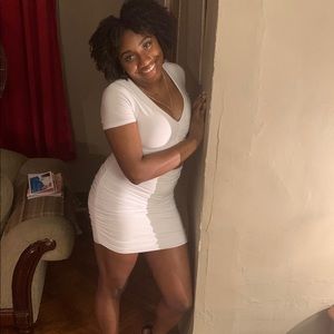 Meet your Posher, Jasmine